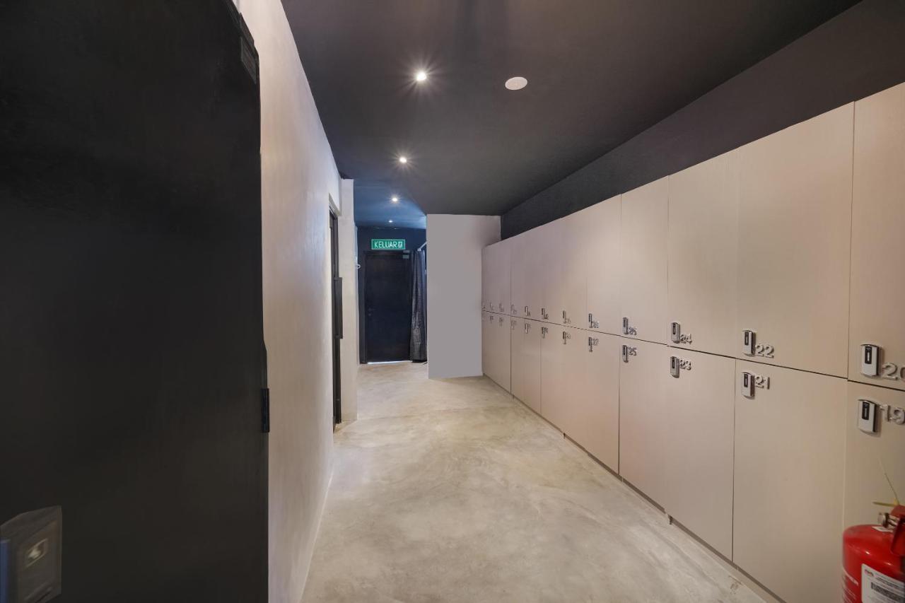 Oyo 89635 Modular Langkawi Capsule Hotel Padang Mat Sirat Екстер'єр фото